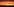 Ein Flugzeug vor einem roten Abendhimmel