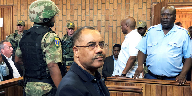 Mosambiks ehemaliger Finanzminister Manuel Chang im Januar während einer Anhörung vor einem südafrikanischen Gericht