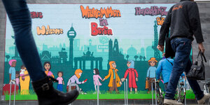 Ein Wandbild an der Ausländerbehörde Berlin