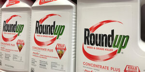 Roundup-Packungen, in denen auch Glyphosat ist