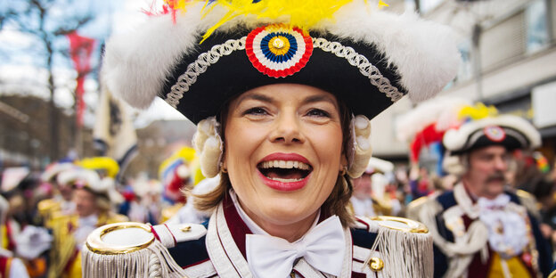 Julia Klöckner mit Karnevalskostüm