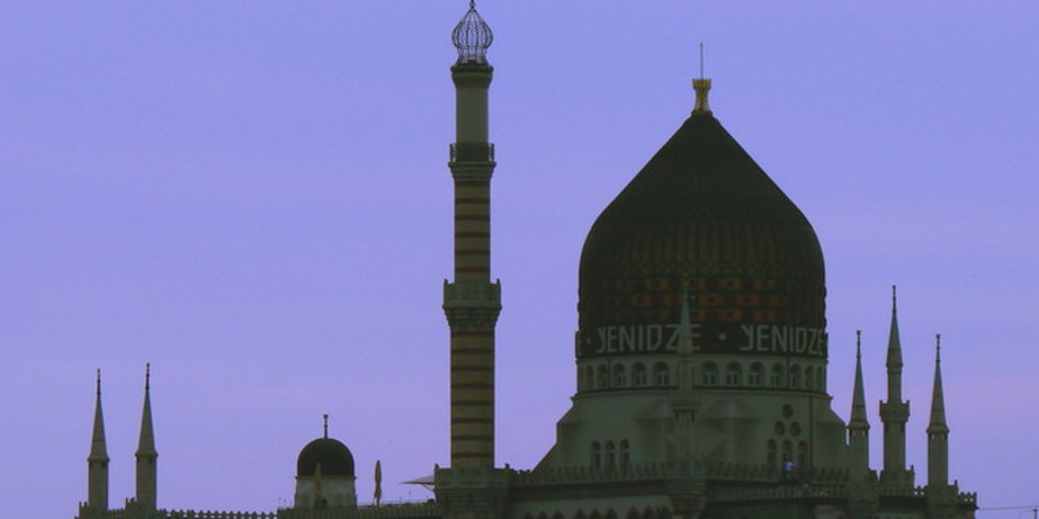 Sieben Fragen an das Recht: Minarette verbieten – ist das erlaubt