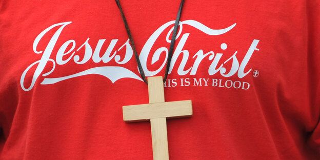 T-Shirt eines Abtreibungsgegners mit Jesus-Schriftzug