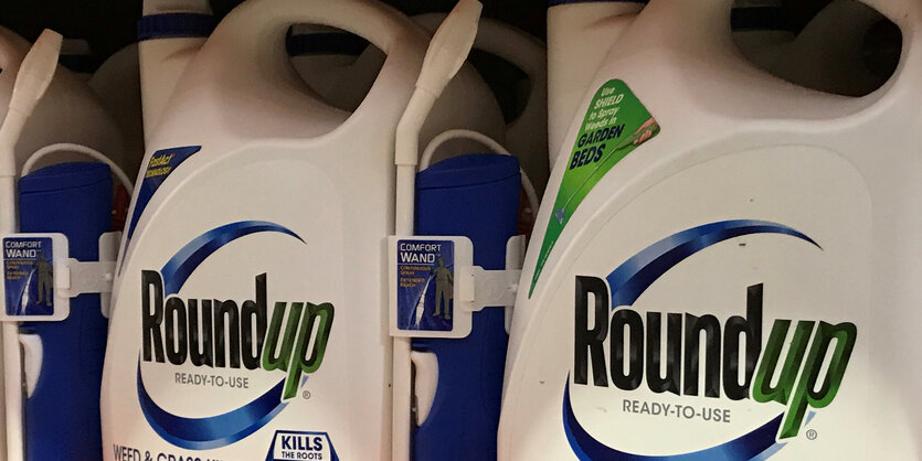 Roundup-Flaschen in einem Laden