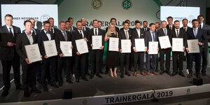 Gruppenfoto der ausgebildeten DFB-Trainer