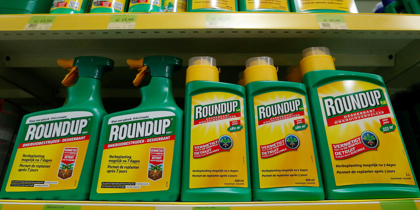 Roundup-Flaschen in einem Laden nahe Brüssel