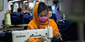 Miseralbe Arbeitsbedingungen in der Textilbranche