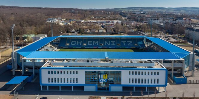 Vogelperspektive auf das Fußballstadion in Chemnitz