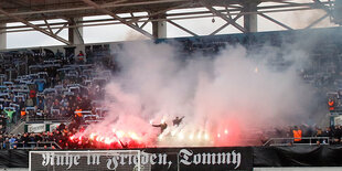 Porotechnik in Fußballstadion