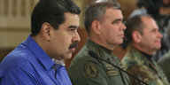 Nicolas Maduro und MIlitäroffiziere