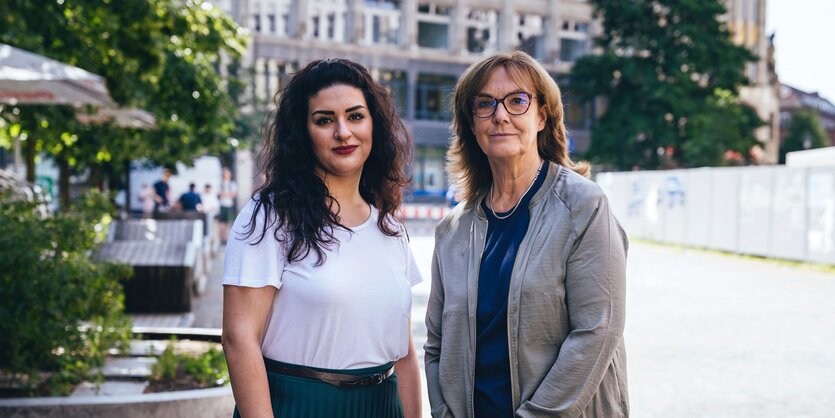 Die Politikerinnen Cansu Özdemir und Sabine Boeddinghaus.