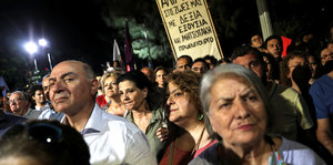 Anhänger der Regierungspartei Syriza versammeln sich in Athen bei einer Wahlkampfveranstaltung