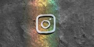 Das Instagram Logo auf Stein