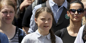 Die schwedische Aktivistin Greta Thunberg nimmt an einem Schulstreik in Wien teil