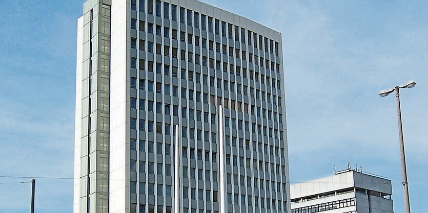 Das Bundeswehrhochhaus in Bremen-Findorff.