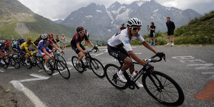 Radfahrer in den Alpen