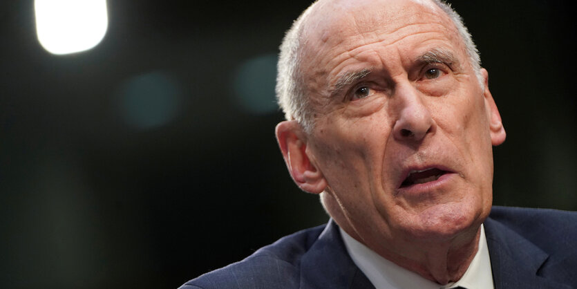 Dan Coats spricht