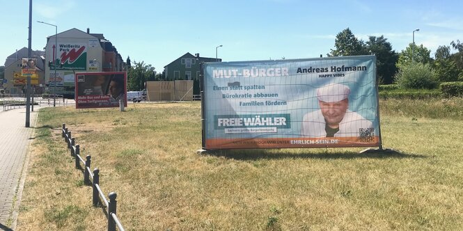 Ein Wahlplakat des Kandidaten Andreas Hofmann von den „Freien Wählern Freital“