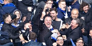 Clemens Tönnies unter Schalke-Fans