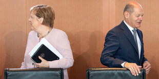 Angela Merkel und Olaf Scholz