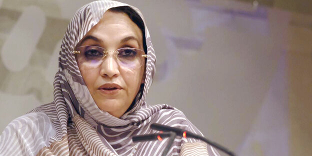 Eine Frau, Aminatou Haidar Eine Frau, Aminatou Haidar