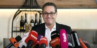 Heinz-Christian Strache gibt seinen Abschied bekannt