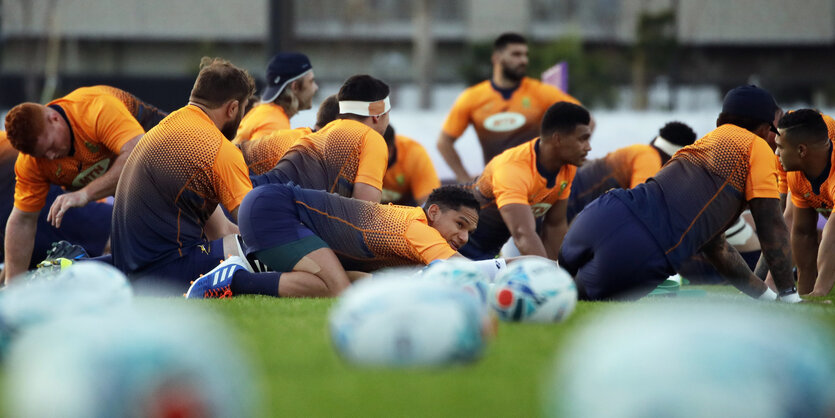 Rugby-Spieler am Boden