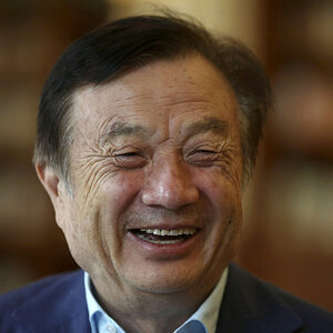 Portrait des Huawei-Firmengründers Ren Zhengfei, lachend Portrait des Huawei-Firmengründers Ren Zhengfei, lachend