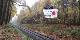 Blockade von Atomzug im Wald