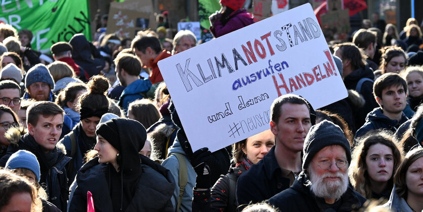 Menschen auf einer Demonstration