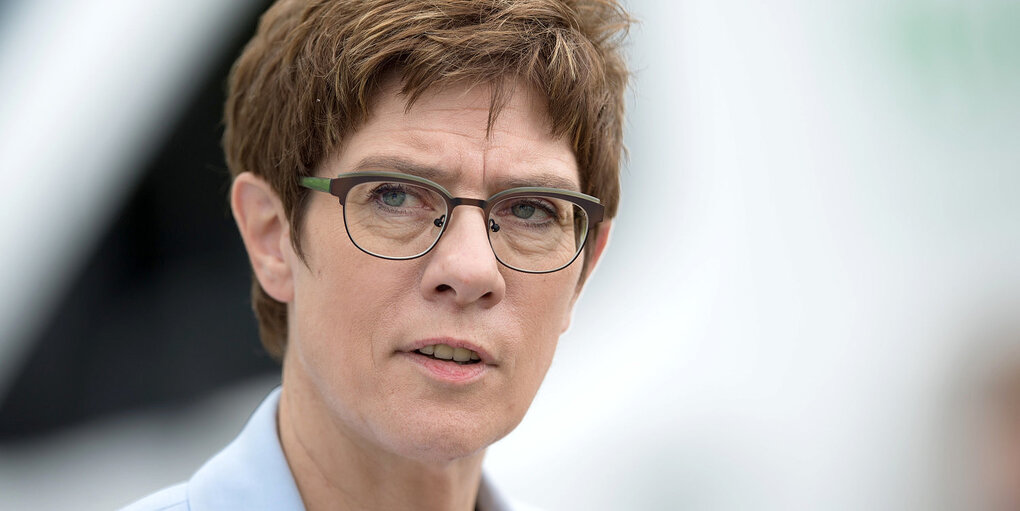 Portrait von Annegret Kramp-Karrenbauer