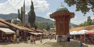 Der Bascrsija-Markt in Sarajewo