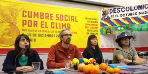 Die Veranstalter des Sozialgipfels für das Klima · eine «Gegengipfel» zur UN-Klimakonferenz · sprechen bei der Präsentation einer Klimademo in Madrid