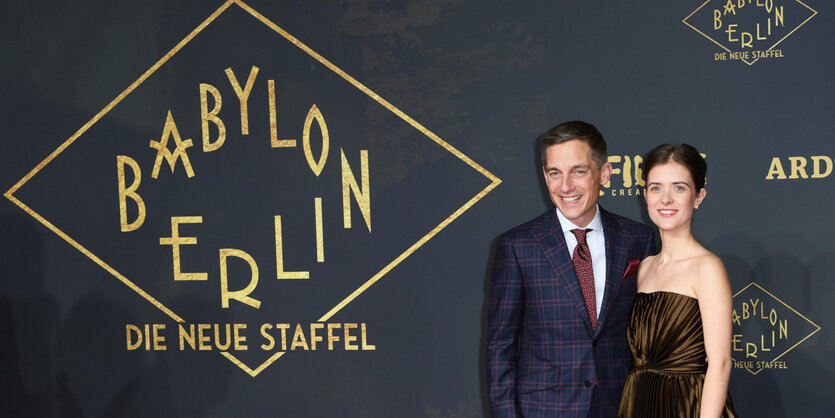 Liv Lisa Fries und Volker Bruch bei der „Babylon Berlin“-Premiere