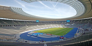 Blick ins Innere des Olympiastadions