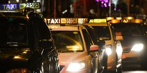 Wartende Taxis in Dublin