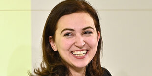 Portraitfoto: Alma Zadić