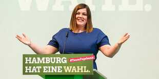 Die Bürgermeisterkandidatin zur Bürgerschaftswahl 2020 und Zweite Bürgermeisterin und Wissenschaftssenatorin, Katharina Fegebank (Bündnis 90/Die Grünen), spricht auf der Landesmitgliederversammlung der Grünen.