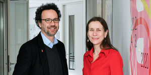Carlo Chatrian, künstlerischer Direktor, und Mariette Rissenbeek, Geschäftsführerin, bei einem Pressetermin im Berlinale-Büro.