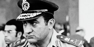 Hosni Mubarak auf einem historischen Foto als Chef der Ägyptischen Luftwaffe 1974.