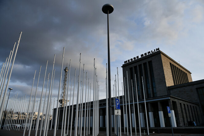 Messe in Berlin von aussen