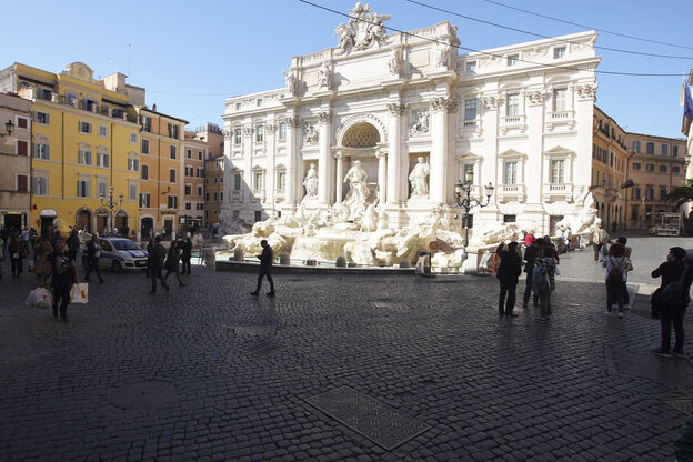 Trevibrunnen in Rom ohne Touristen.