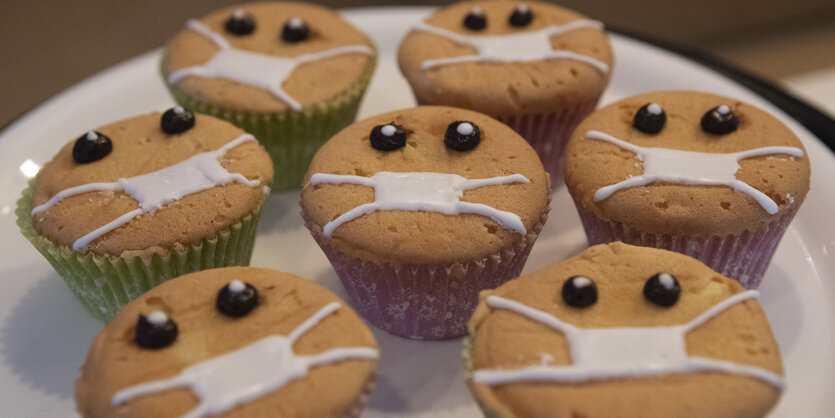 Cupcakes mit Atemschutzmasken