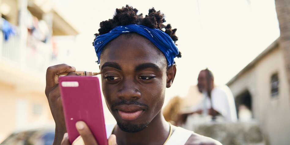 Selfie junge männer Selfies mit