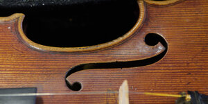 Die Geige von Bruno Apitz.