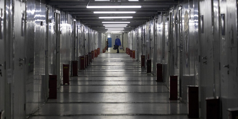 Ein leerer Krankenhausflur in Wuhan, China