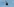 Ein Hubschrauber vor blauem Himmel