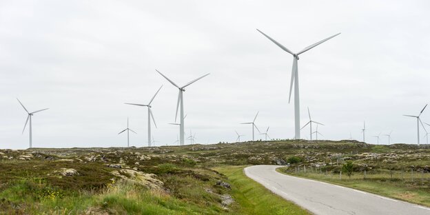 Windpark auf der Insel Smola in Norwegen