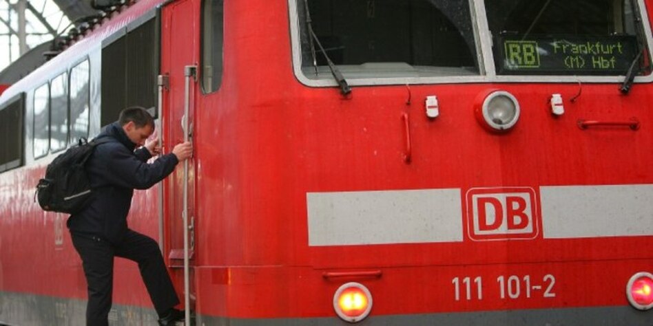 Bahn Tarifstreit Streik Nur Aufgeschoben Taz De
