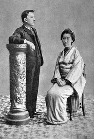Der irisch-griechische Autor Lafcadio Hearn und seine japanische Frau Setsu Koizumi.